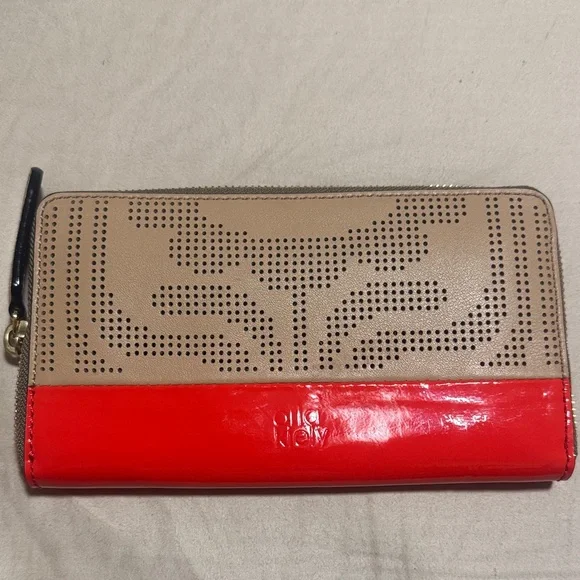 Orla Kiely tan and orange Perforated Wallet - Picture 1 of 5